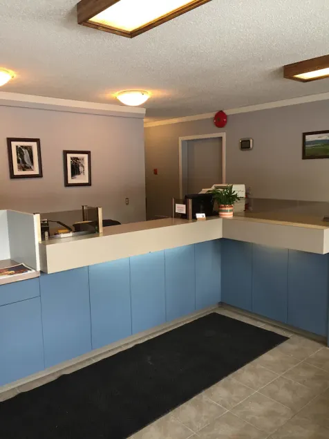 Capri Motor inn - Image 1
