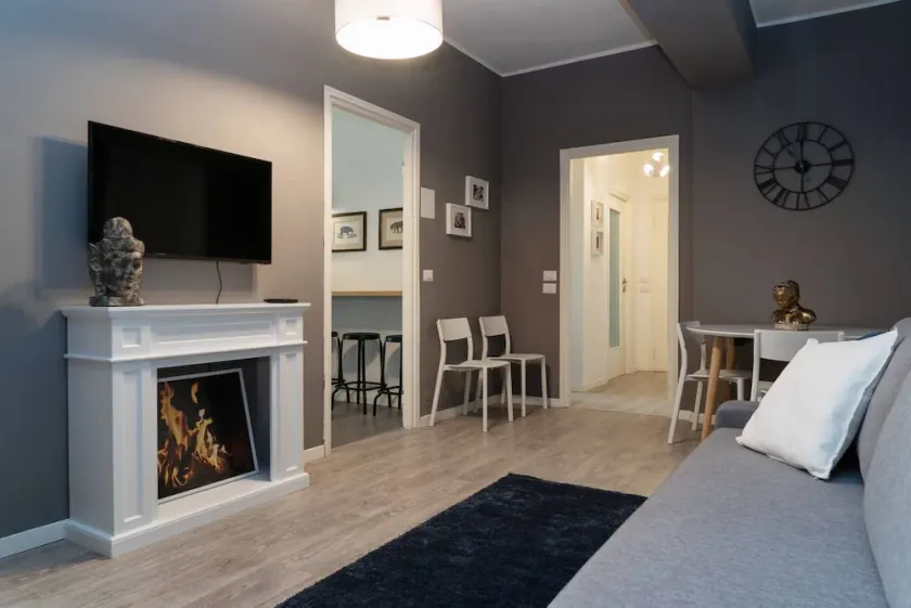 Large Apartment near City Center - Image 1