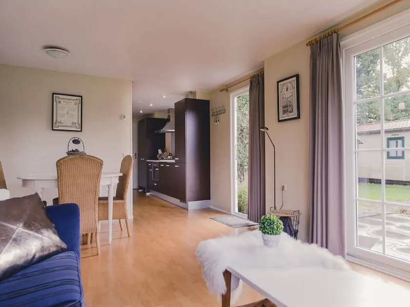 Comfy Chalet With a Dishwasher, Directly on a Pond - Image 1