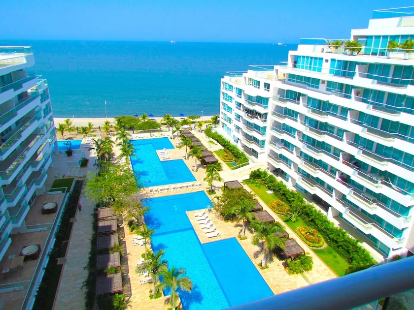 Apartamentos Suiteline Master - Frente al Mar - Image 1