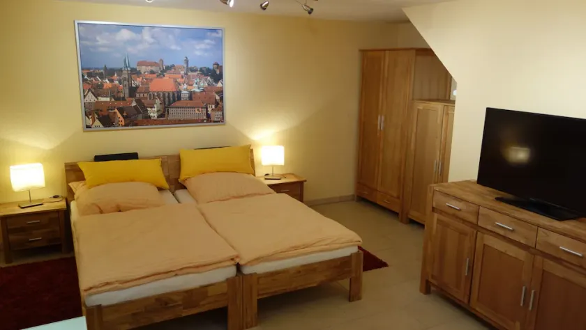 Nurnberg-Apart - Image 1