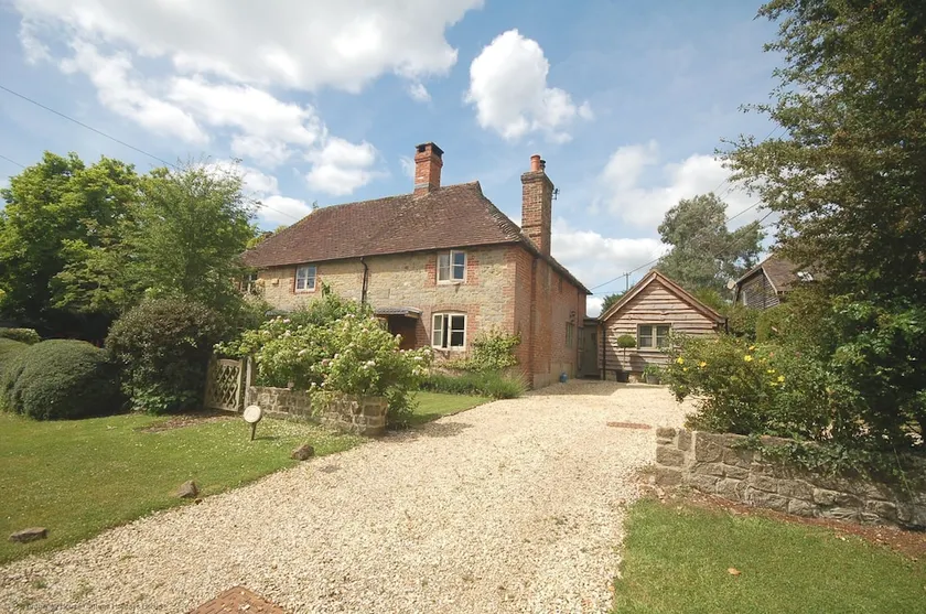 Rose Cottage - Image 1
