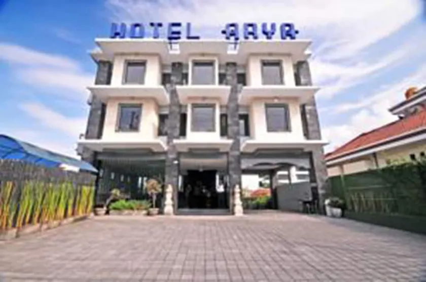 Arya Hotel and Spa - Image 1