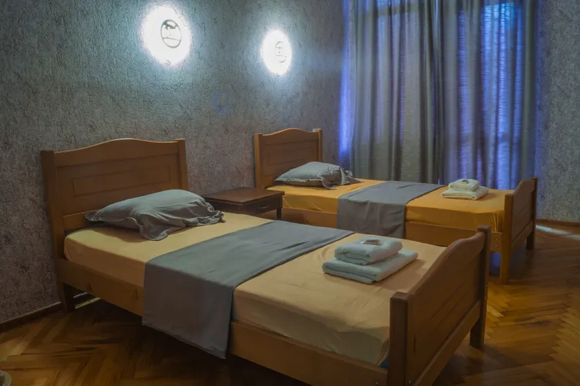 Old Vera Hostel - Image 1