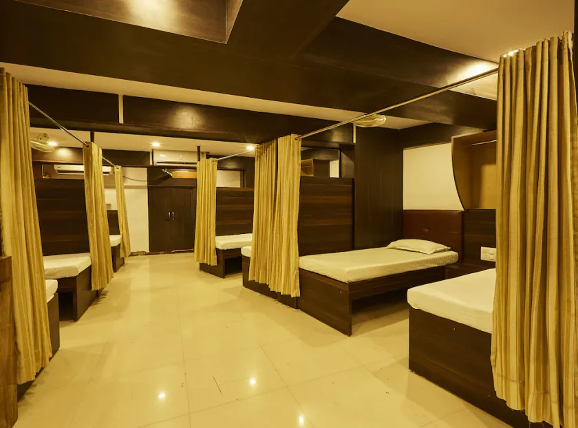 Mumbai Darbar - Hostel - Image 1