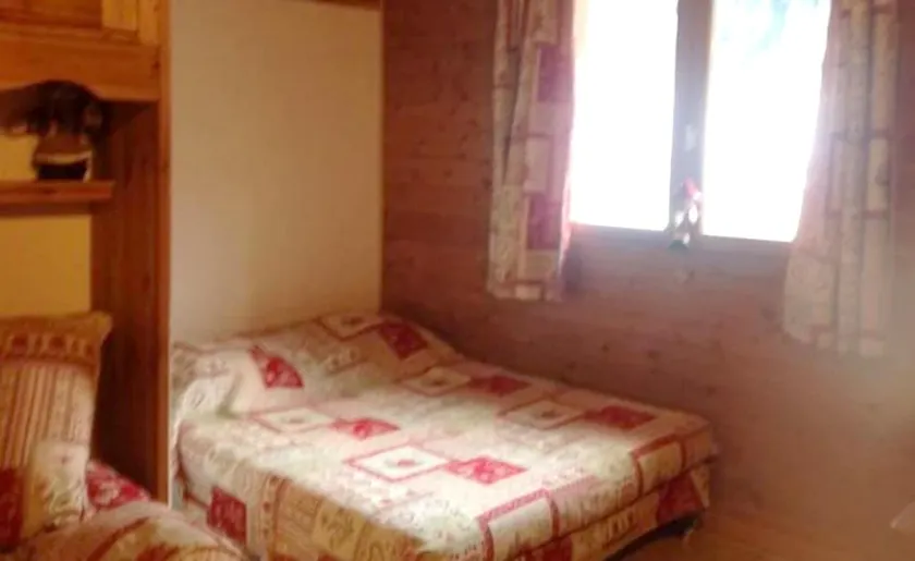 Apartment With 3 Bedrooms in Peisey-nancroix, With Wonderful Mountain View, Enclosed Garden and Wifi - 22 km From the Slopes - Image 1