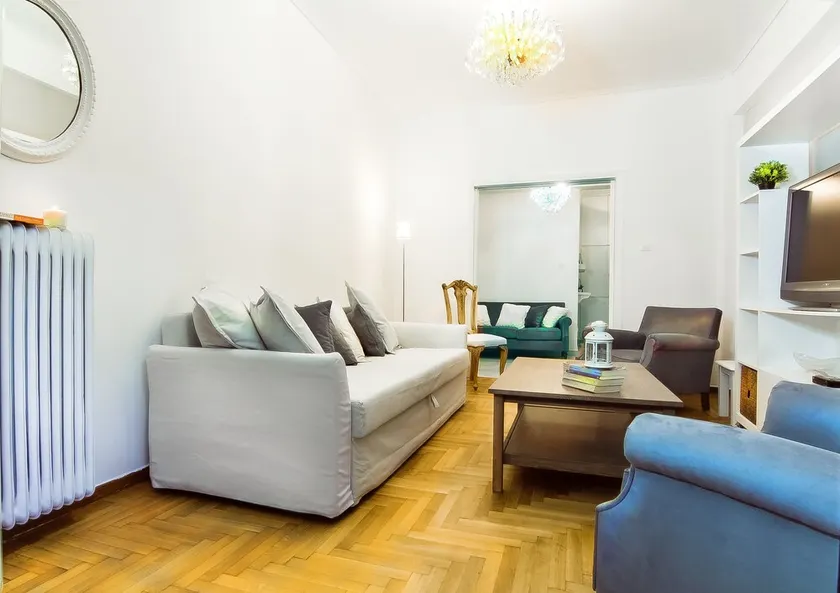 Charming 2 bedroom apartment next to Piraeus port - Image 1