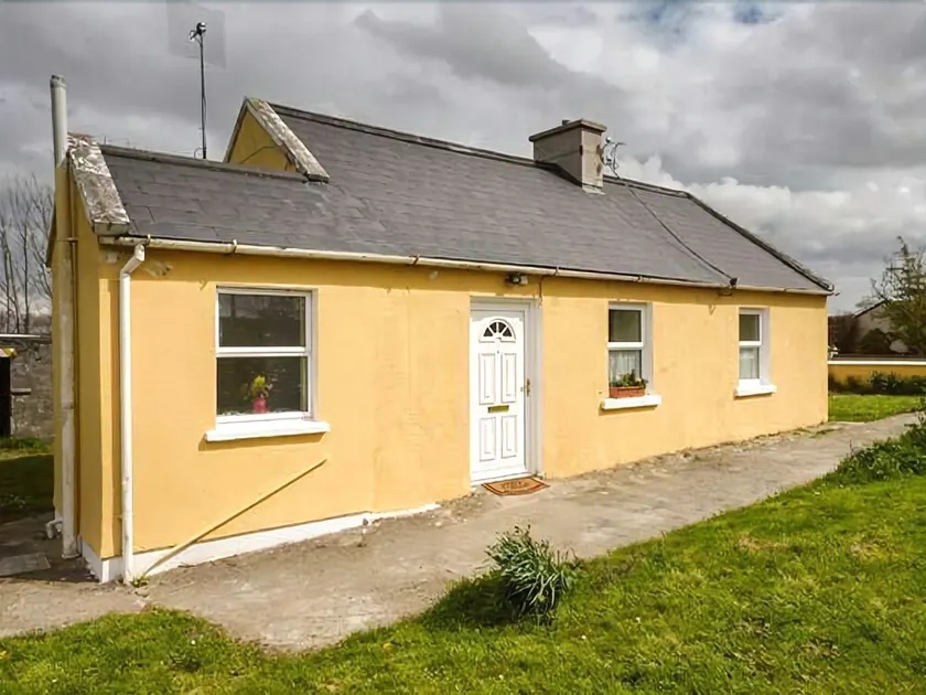 Adare Field Cottage - Image 1