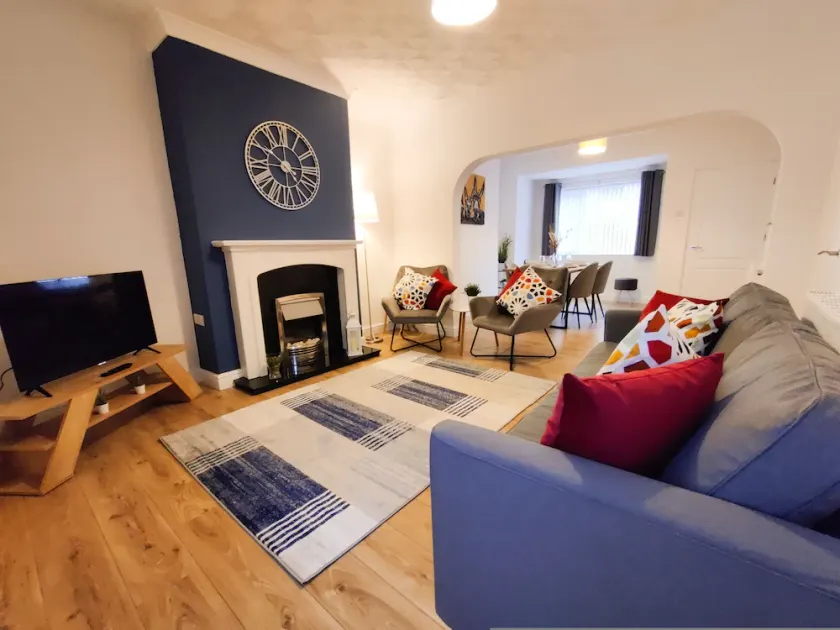 Travel Lettings - St Johns House - Image 1
