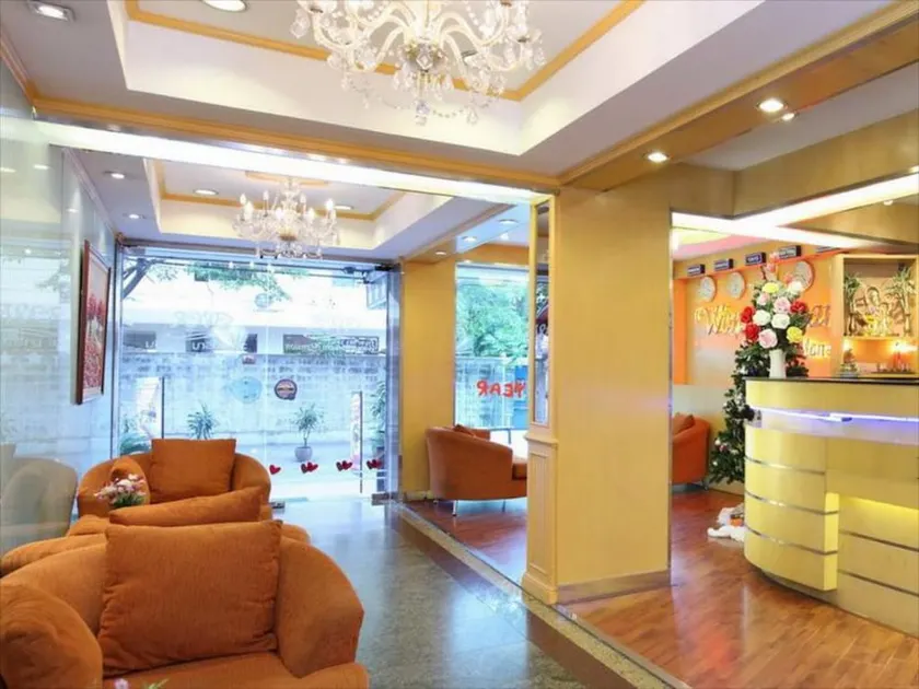 Wongcharearn Mansion - Image 1