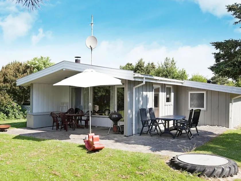 Scenic Holiday Home in Dannemare With Sauna - Image 1