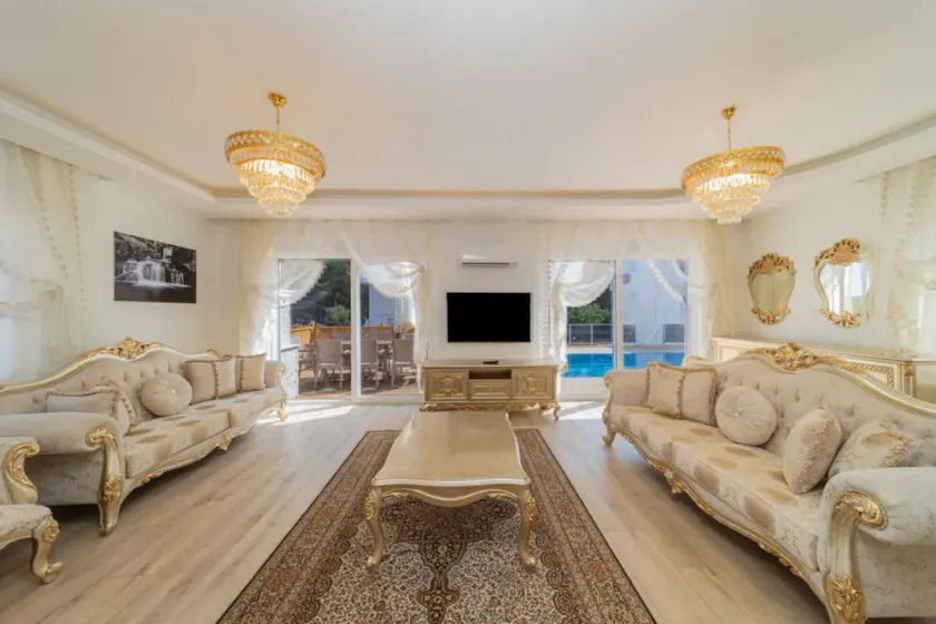 Great Villa With Pool Hammam and Sauna in Antalya - Image 1