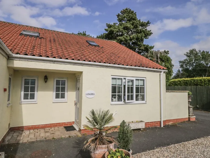 Langhill Holiday Cottages - Image 1