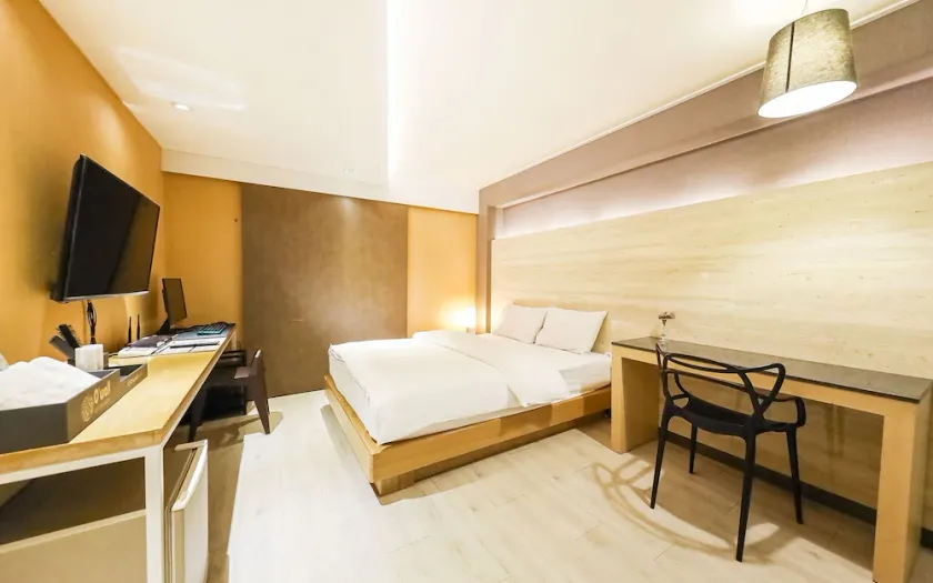 Daegu Seongseo Owall Hotel - Image 1