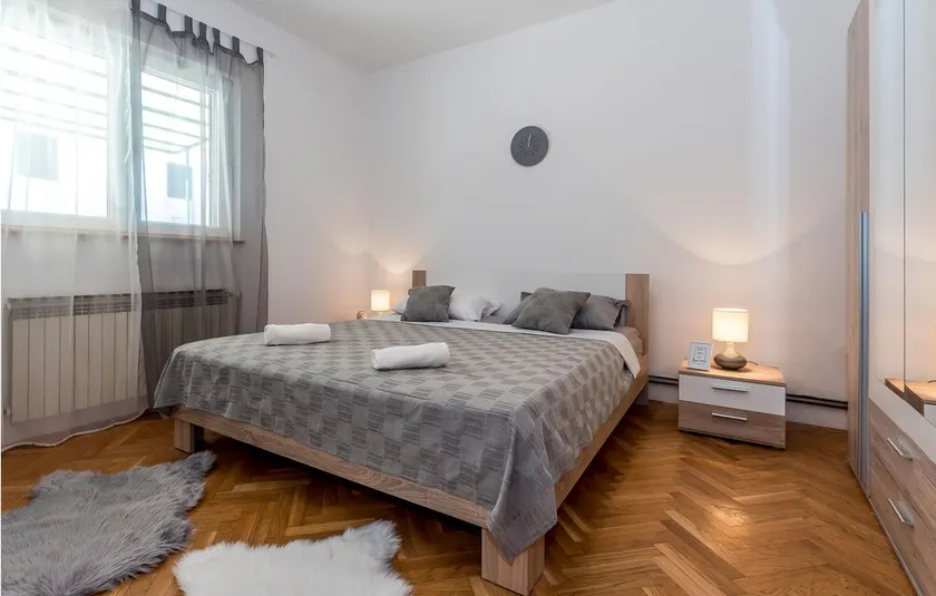 2 Bedroom Cozy Apartment In Karalic - Image 1