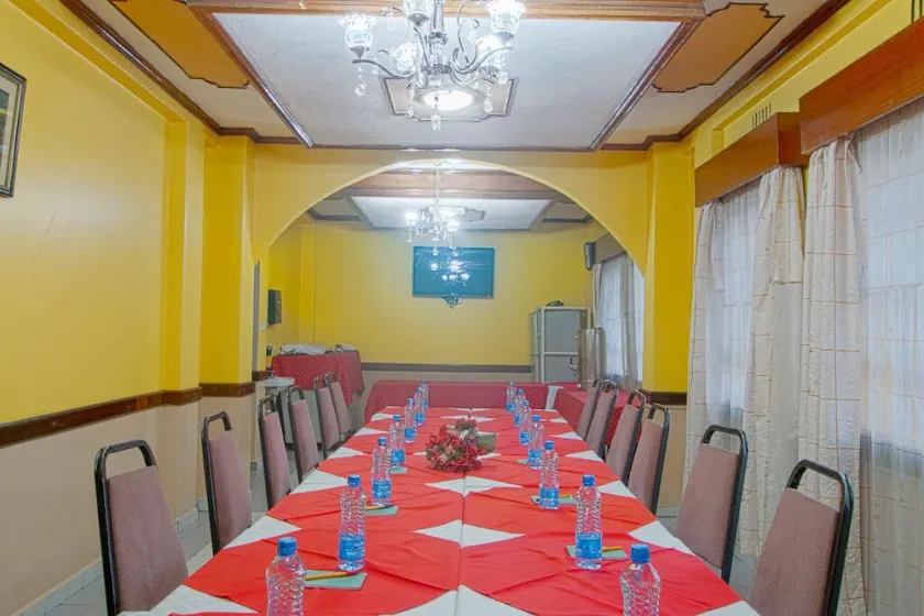 Midview Central Hotel - Image 1