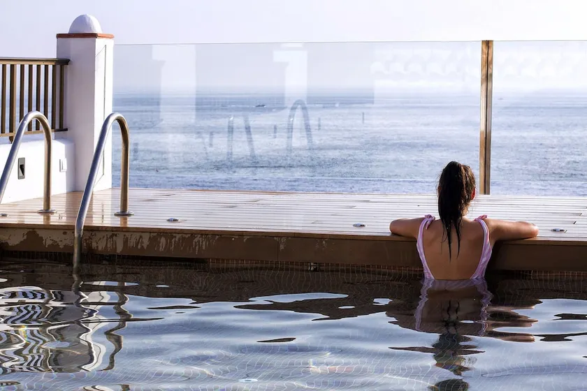 Duplex Penthouse with swimming pool - Image 1