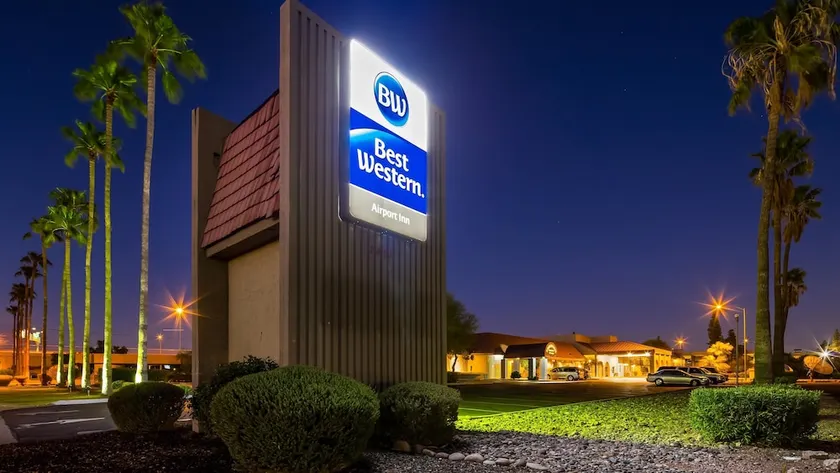 Best Western Airport Inn - Image 1
