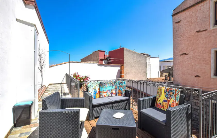 Stunning Apartment in Orgosolo With Wifi and 2 Bedrooms - Image 1