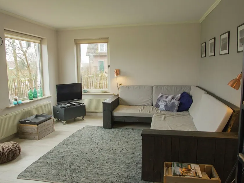 Beautiful Holiday Home in Breskens Near the Beach - Image 1