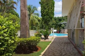 Comfort Kingdom Villa - Image 1