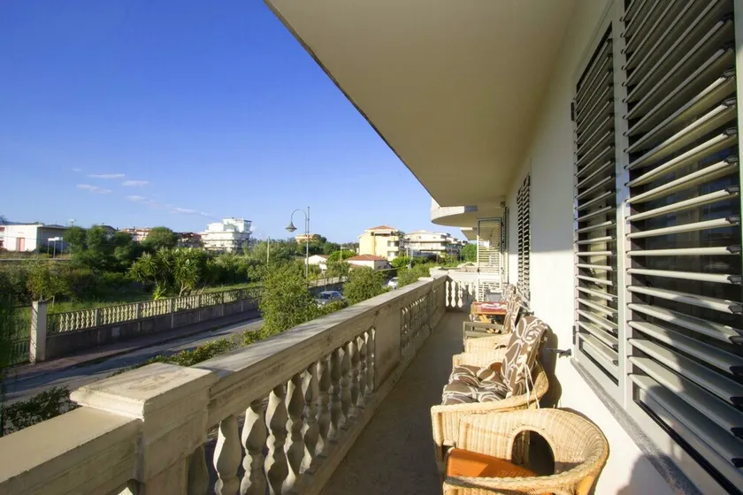 Apartment With 2 Bedrooms in Caulonia Marina, With Wonderful Mountain View, Shared Pool, Furnished Balcony - 100 m From the Beach - Image 1