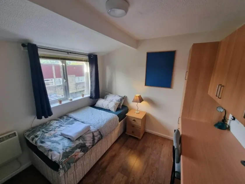 Private rooms - Image 1