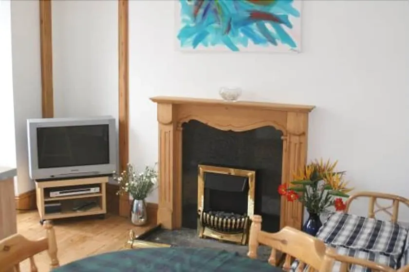 Townhouse Holiday Apartment - Image 1