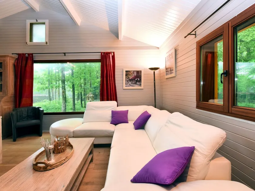 Tranquil Chalet With Sauna in Beauraing - Image 1