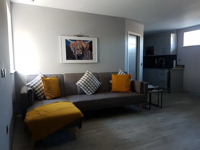 Oxton Luxury Apartments - Image 1