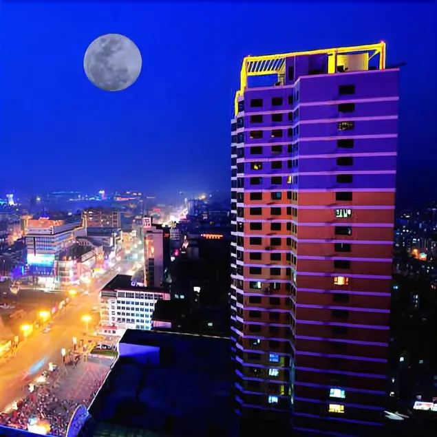 Hexing Hotel - Image 1