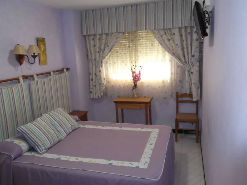 Hostal Colonia - Image 1