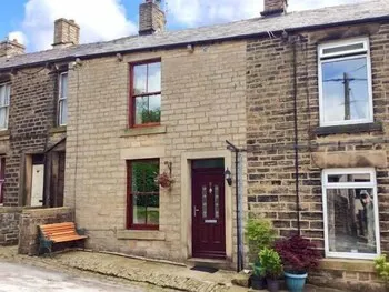 5 Vicarage Lane - Image 1