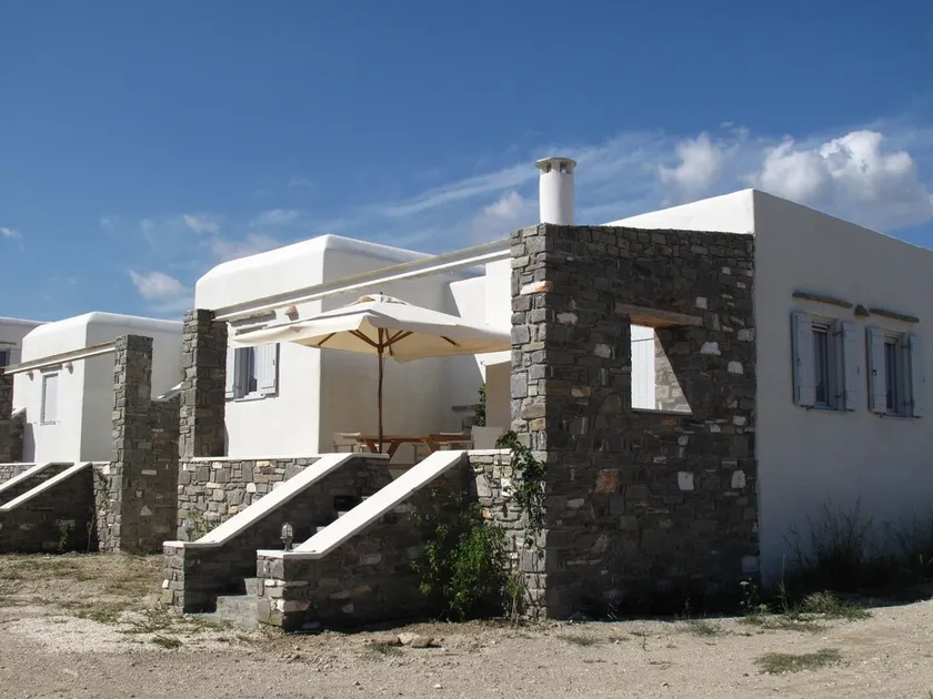 Drios Seaside Villas - Image 1