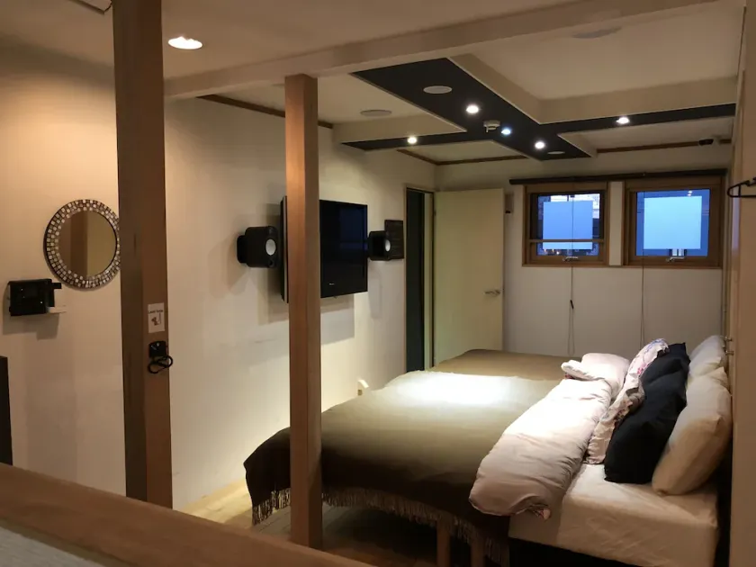 Sapporo Hiraoka Dog Hotel - Image 1