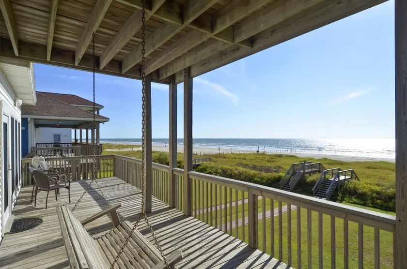 4514Bishbchbhnh - Bishop's Beach - Image 1
