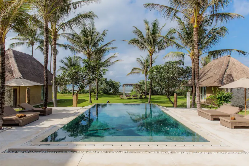 Beraban Beach House - Image 1
