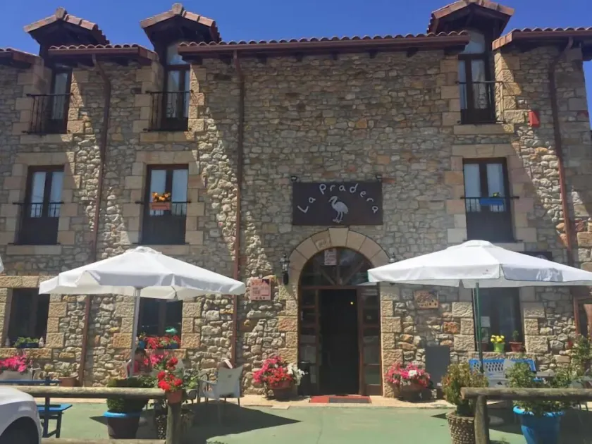 Hotel Rural La Pradera - Image 1