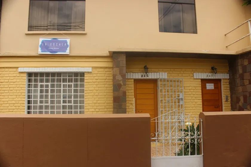 La Escala Guest House - Image 1