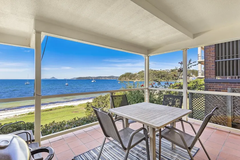 Tuscan Waterfront, 1/213 Soldiers Point Road - Image 1