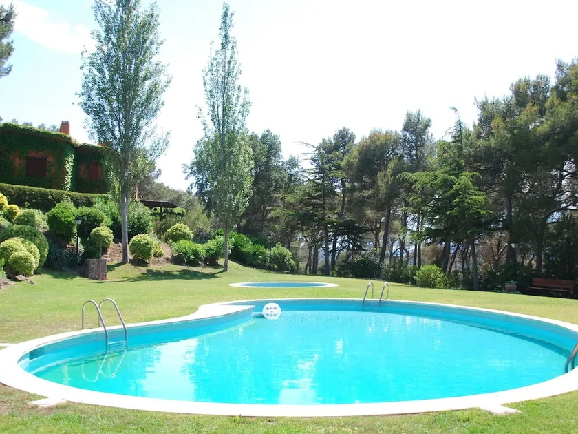 Beautiful Holiday Home in Llafranc With Swimming Pool and Children's Pool - Image 1