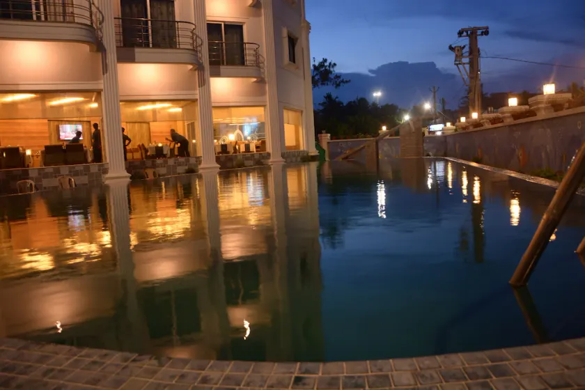 Jamindars Palace - Image 1