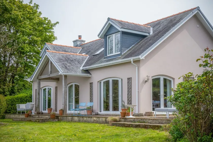 Highfield - 3 Bed - Llanmadoc - Image 1