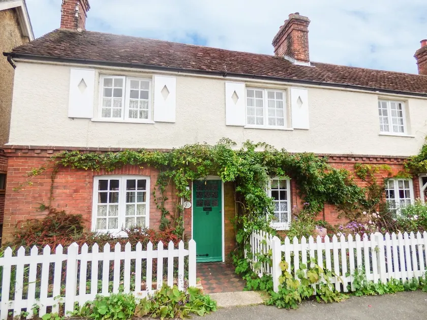 Rose Cottage - Image 1