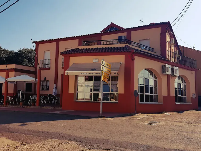 Hostal Helechosa - Image 1