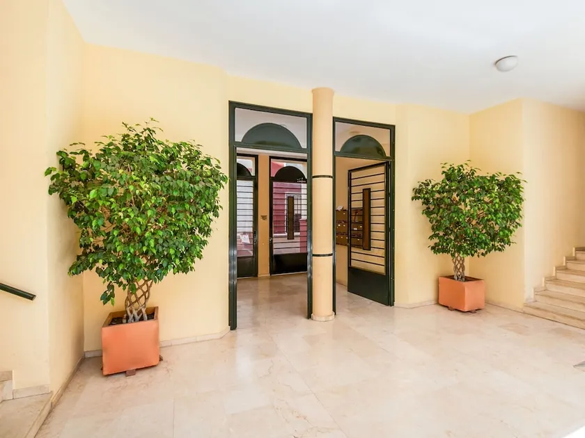 Comfy Holiday Home in Seville Near Town Centre - Image 1