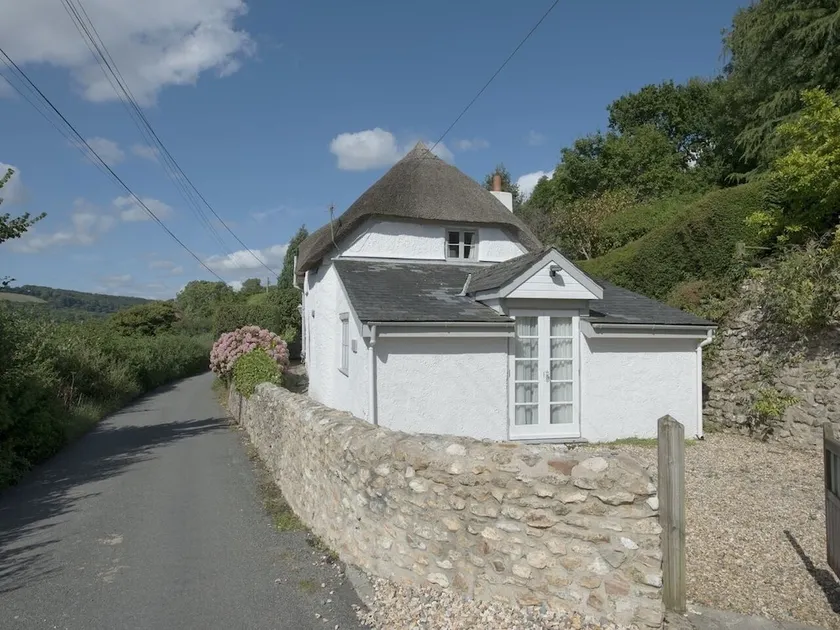 Marlborough Cottage - Image 1