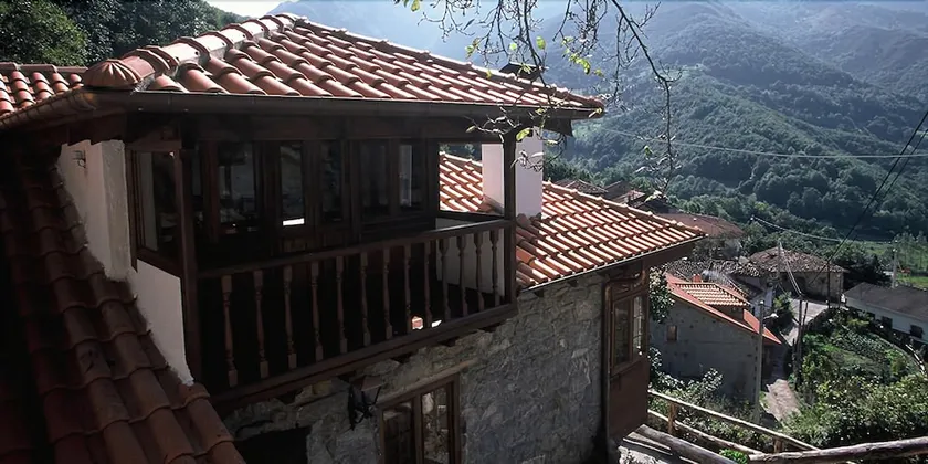 Casa Rural La Tilar Del Valle - Image 1