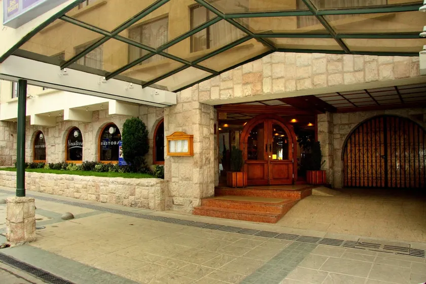 Hotel Finis Terrae - Image 1