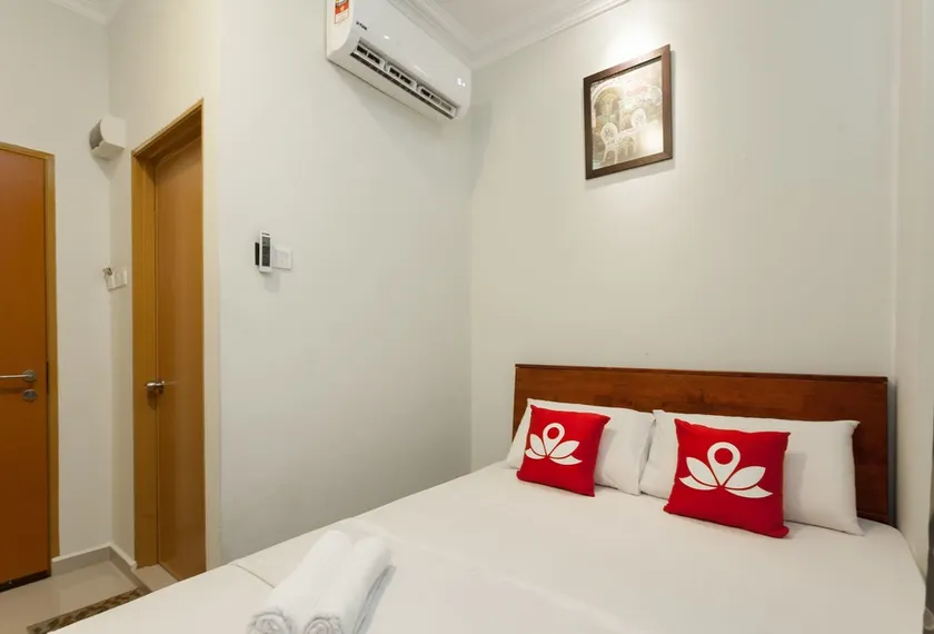 Zen Rooms Basic Bandar Saujana - Image 1